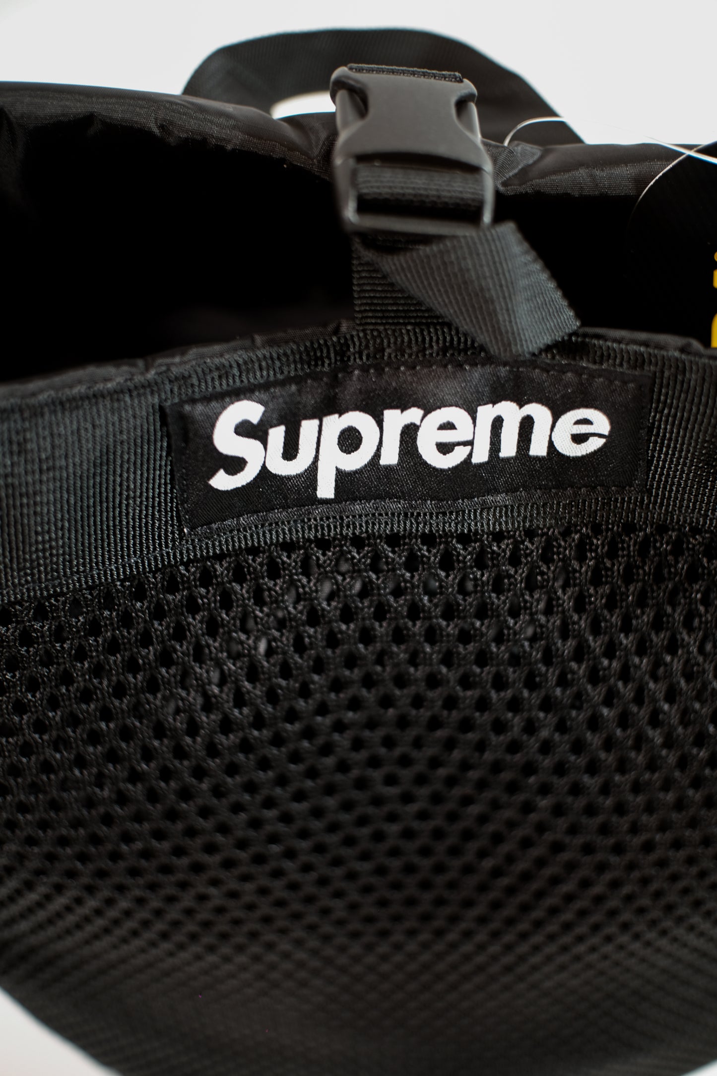 Supreme Mesh BackPack Black