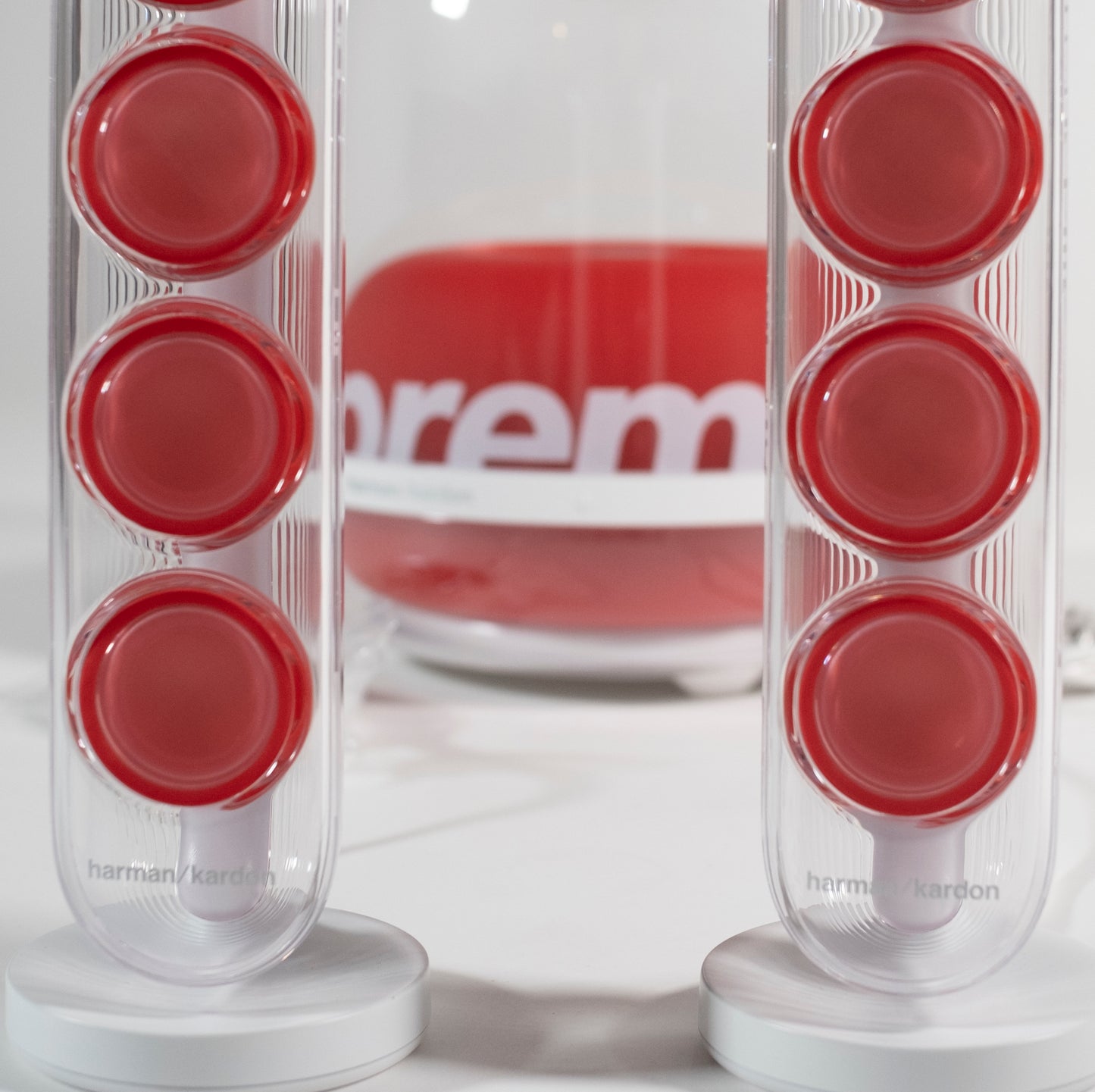 Supreme Harman Kardon SoundSticks 4
