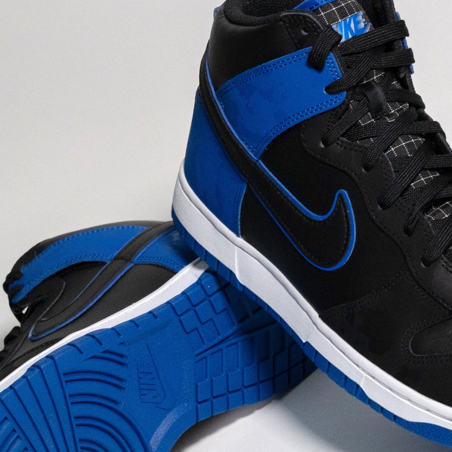 Nike Dunk High SE Camo Black Royal
