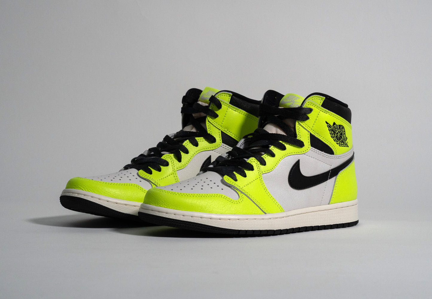 Jordan 1 Retro High Visionaire