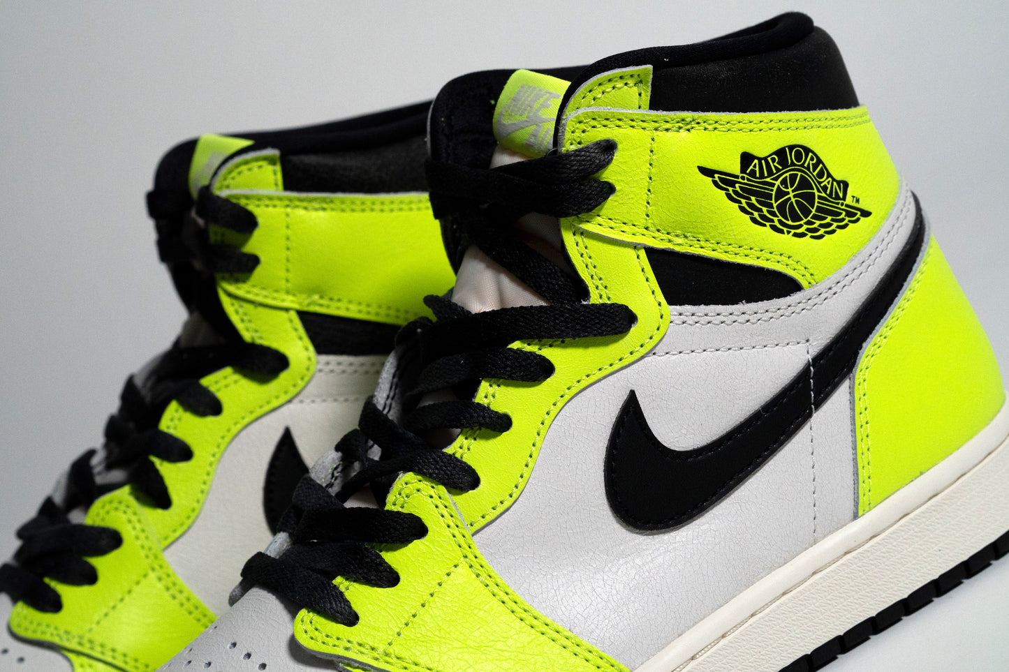 Jordan 1 Retro High Visionaire