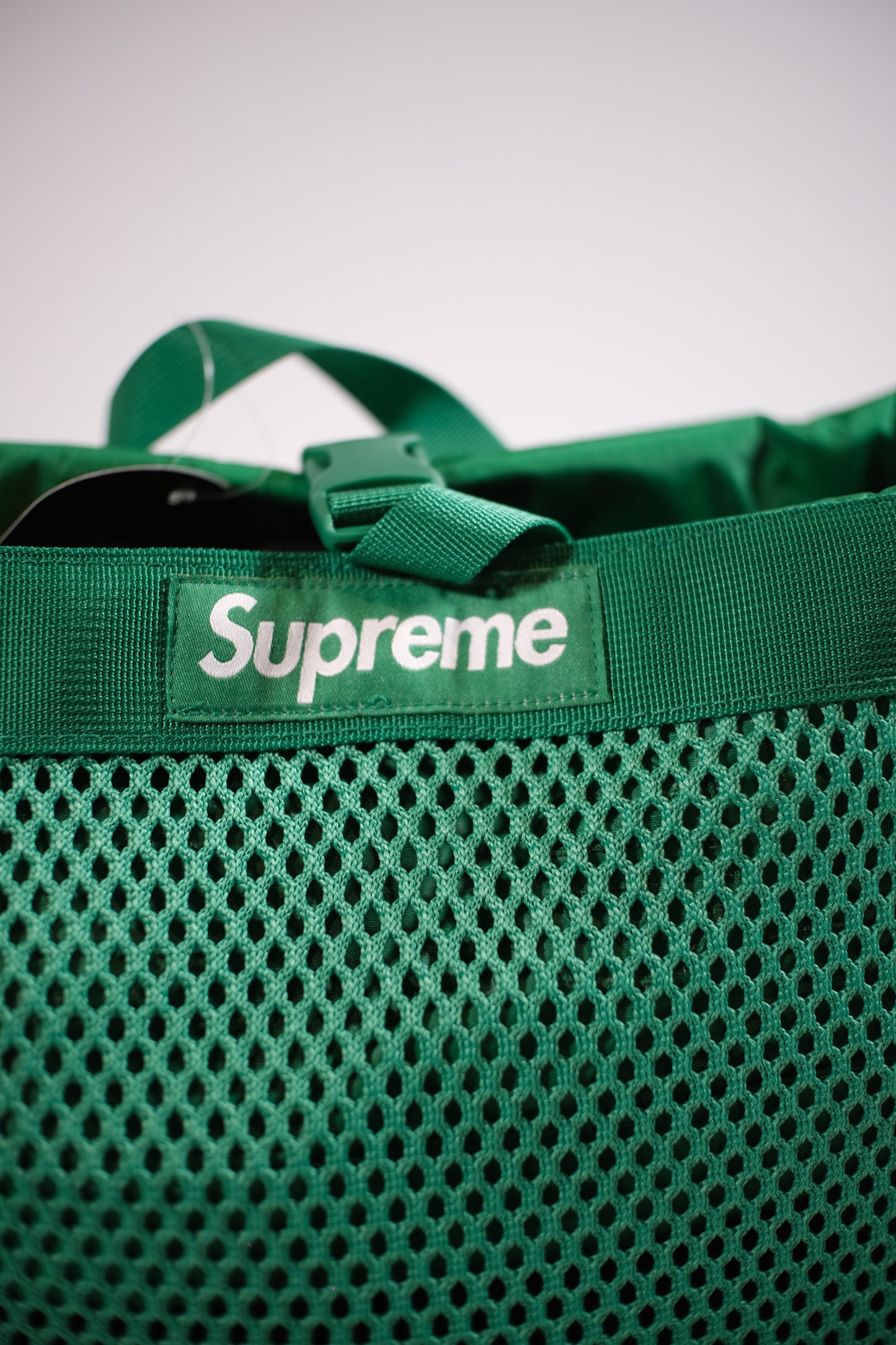 Supreme Mesh BackPack Green