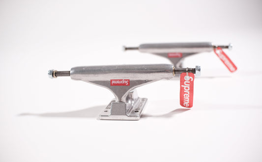 Supreme X Independent Skateboard Trucks
