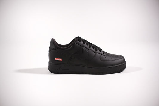 Nike Air Force 1 Low Supreme Negro